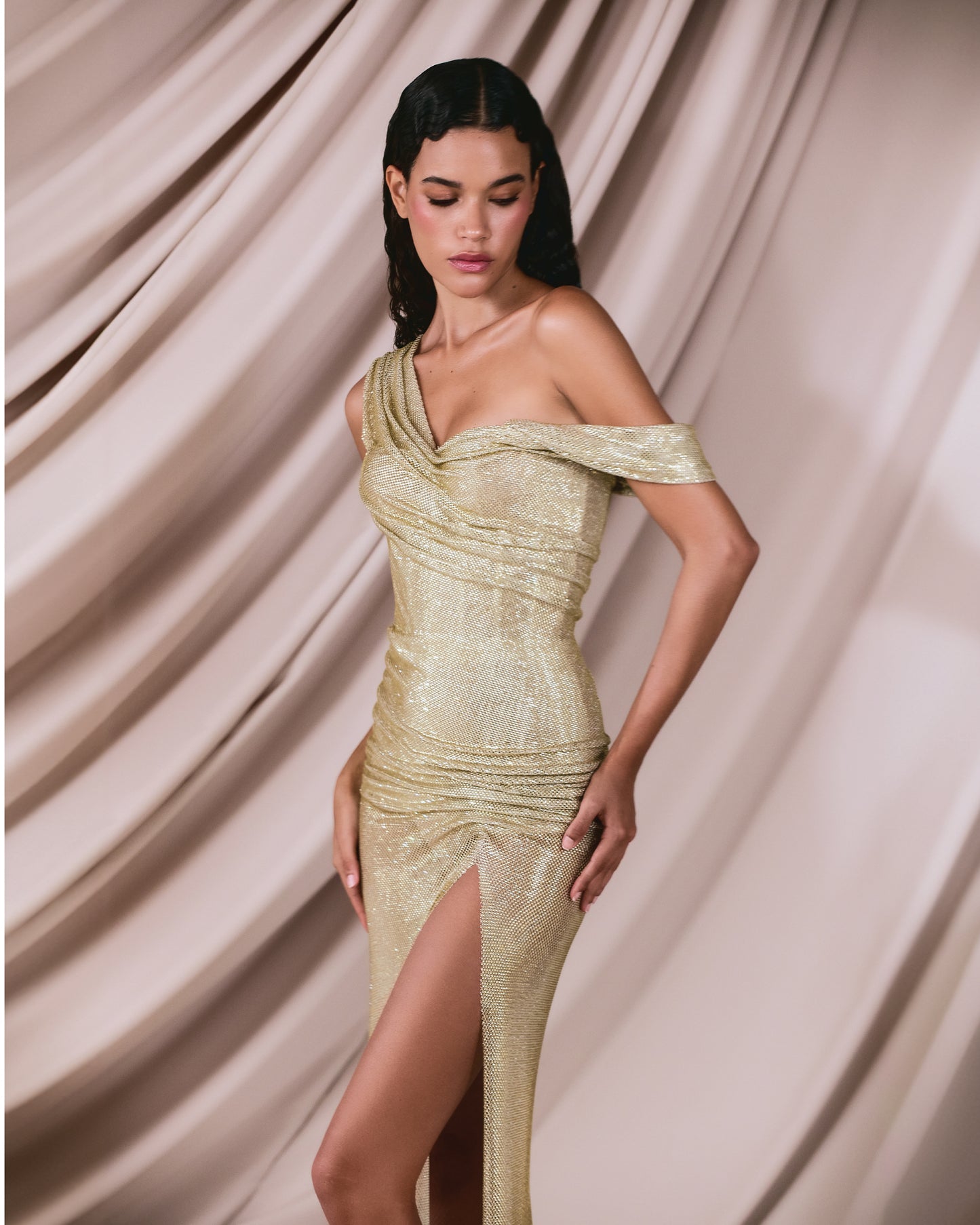Crystal gold mesh draped in a fitted dress - G-HJ 100